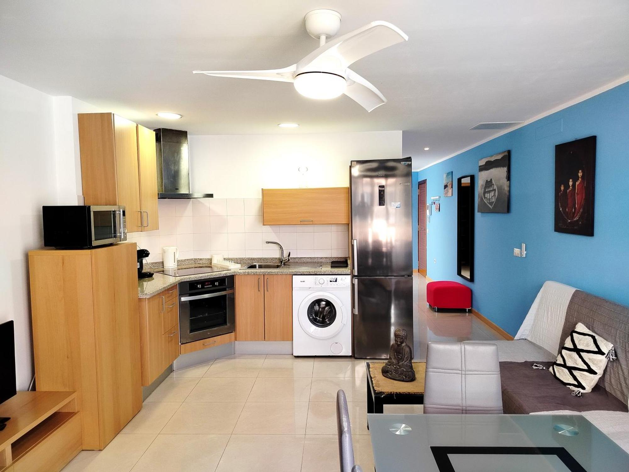 Sunny Apartment Near Las Canteras Beach Лас-Пальмас-де-Гран-Канария Экстерьер фото